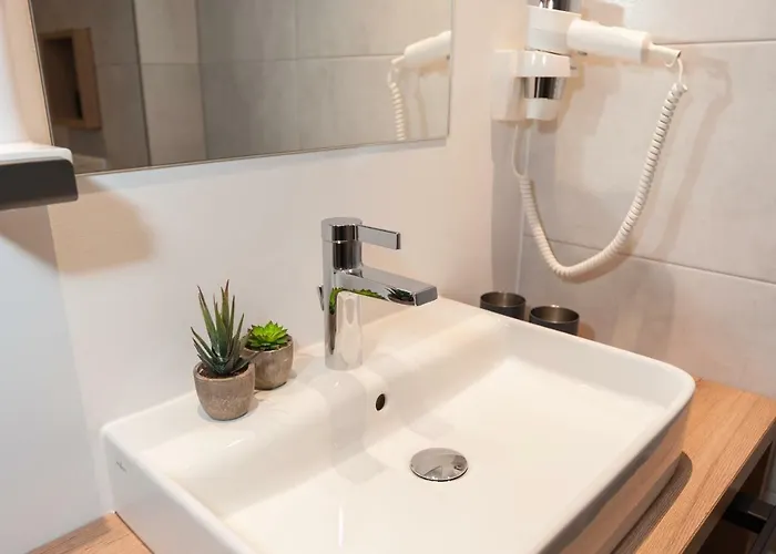 Apartmenthaus Burgner Kappl (Landeck)